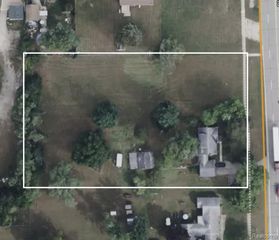 9282 Wayne Road, Romulus, MI 48174