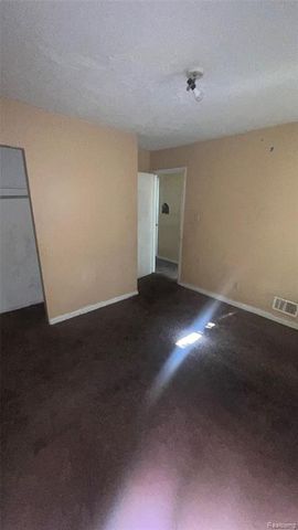 26413 Lehigh Street, Inkster, MI 48141