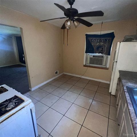 26413 Lehigh Street, Inkster, MI 48141