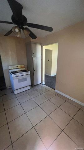 26413 Lehigh Street, Inkster, MI 48141