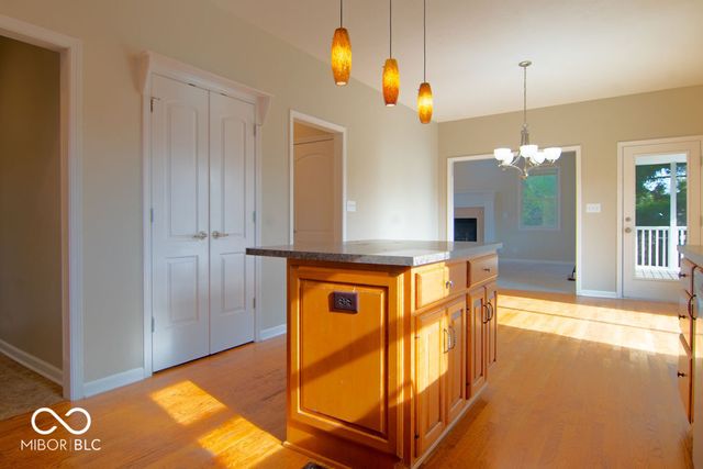 5263 Brooks Bend, Greenwood, IN 46143