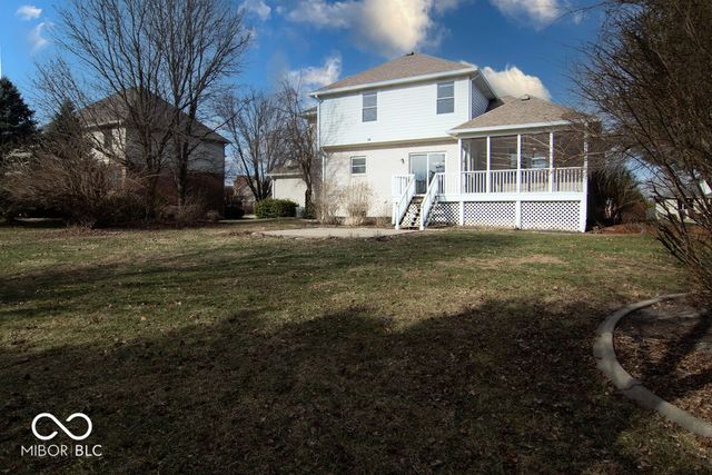 5263 Brooks Bend, Greenwood, IN 46143