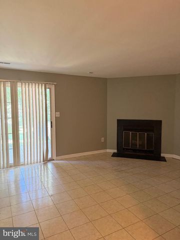 8108 SANDY SPRING RD, Laurel, MD 20707