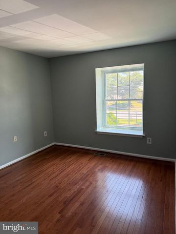 8108 SANDY SPRING RD, Laurel, MD 20707