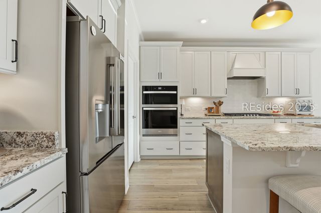 543 Wiry Green Leaf Lane, Ridgeland, SC 29936