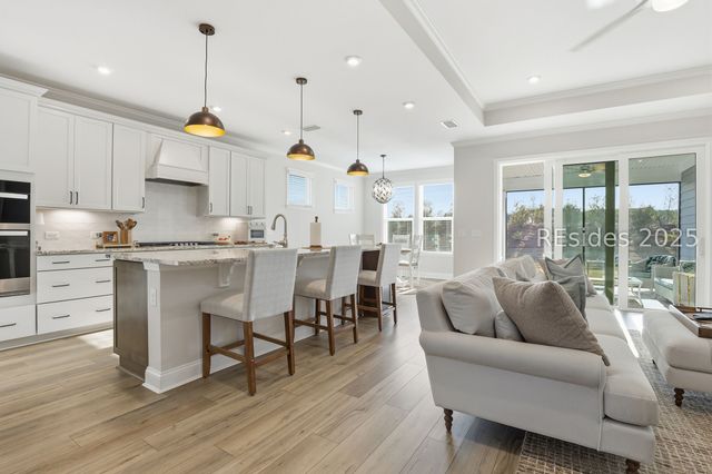 543 Wiry Green Leaf Lane, Ridgeland, SC 29936