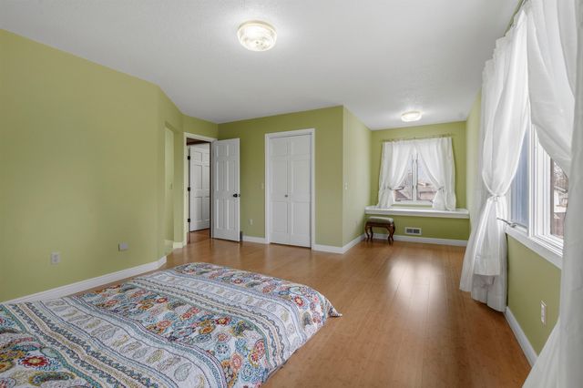 6 Ruyak Point, Minot, ND 58703