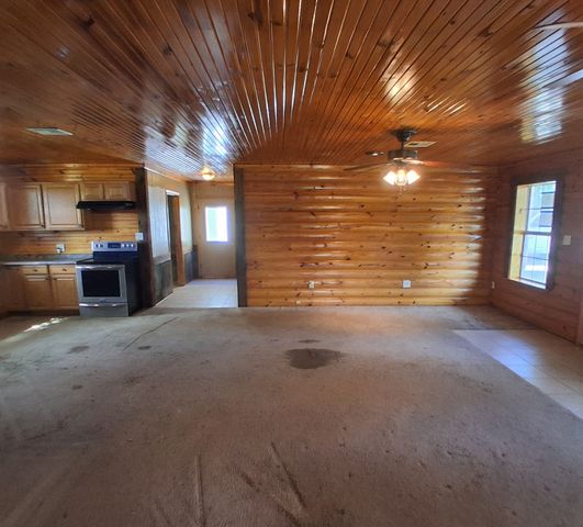 4023 Pages Paradise Lane, Kingston, OK 73439