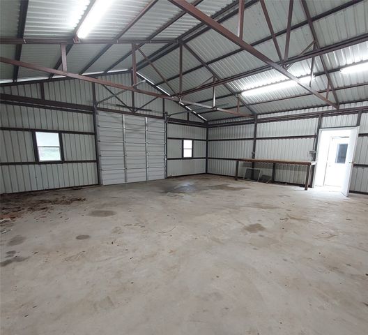 4023 Pages Paradise Lane, Kingston, OK 73439