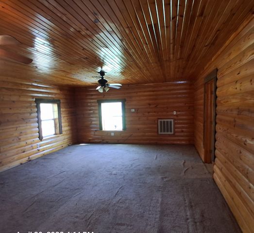 4023 Pages Paradise Lane, Kingston, OK 73439