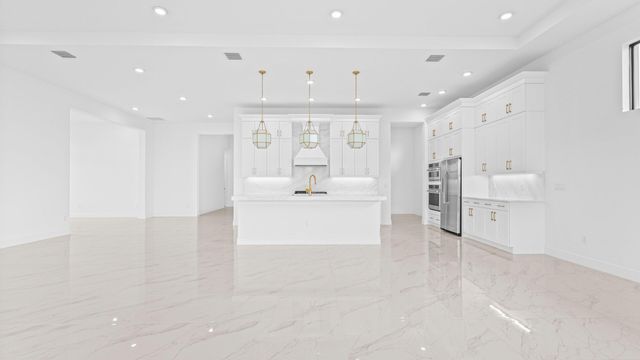 5474 Hutchinson Way, The Acreage, FL 33470