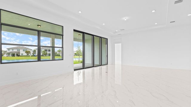 5474 Hutchinson Way, The Acreage, FL 33470