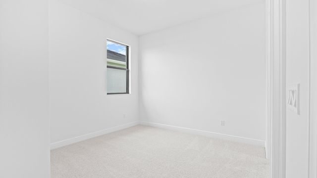 5474 Hutchinson Way, The Acreage, FL 33470