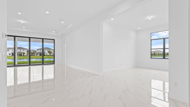 5474 Hutchinson Way, The Acreage, FL 33470