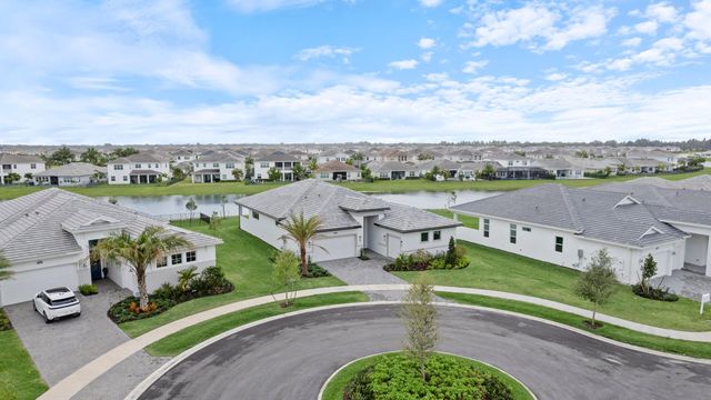 5474 Hutchinson Way, The Acreage, FL 33470