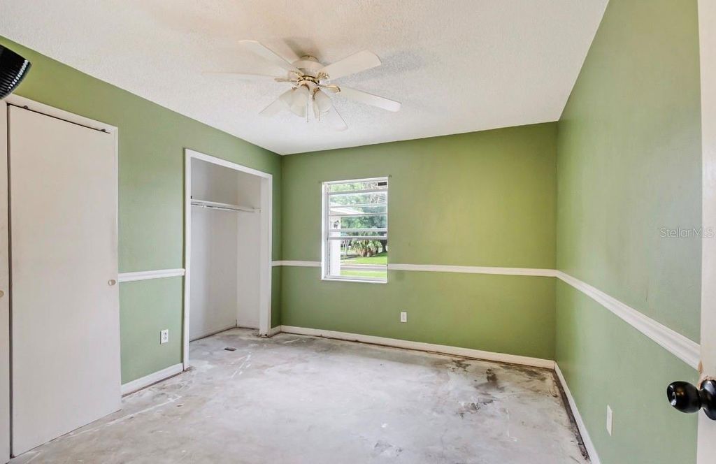 Image 15 of property listing at 2370 VALLEY AVENUE, Kissimmee, FL 34744