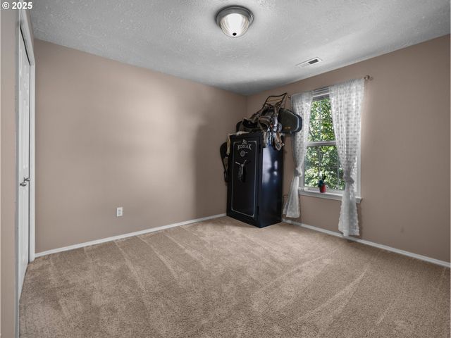 15968 DREAMCATCHER Ave, Sandy, OR 97055