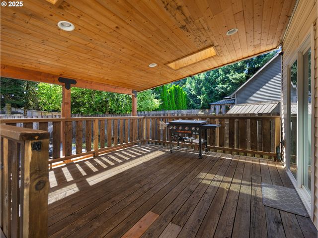 15968 DREAMCATCHER Ave, Sandy, OR 97055