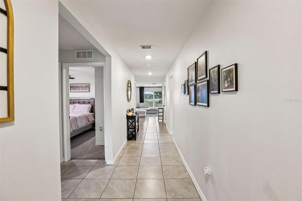 Image 4 of property listing at 5499 DIANTHA WAY, Brooksville, FL 34604