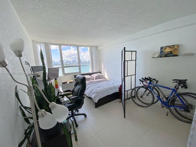 1500 Bay Rd 1222S, Miami Beach, FL 33139