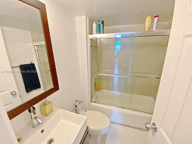 1500 Bay Rd 1222S, Miami Beach, FL 33139