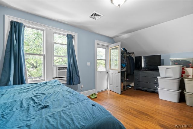 13 Mariner Street, Buffalo, NY 14201