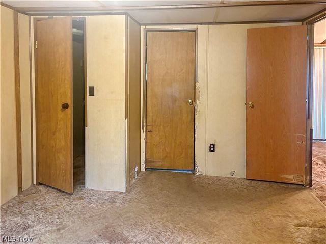 1879 Difford Drive, Niles, OH 44446