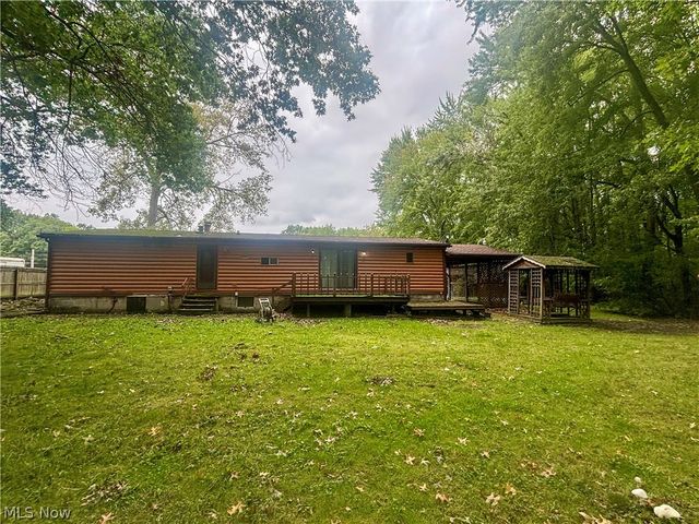 1879 Difford Drive, Niles, OH 44446
