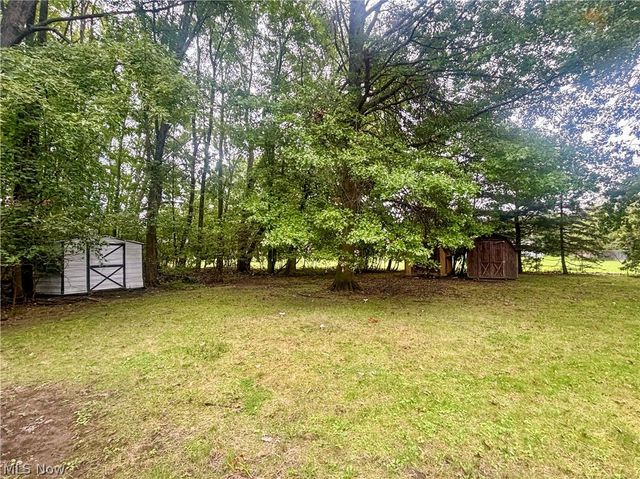 1879 Difford Drive, Niles, OH 44446