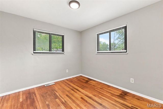 1409 Moran Drive, Hazelwood, MO 63135
