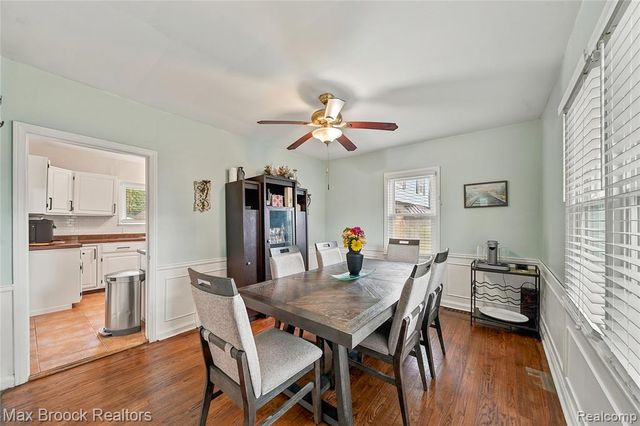 19782 Sumner, Redford, MI 48240