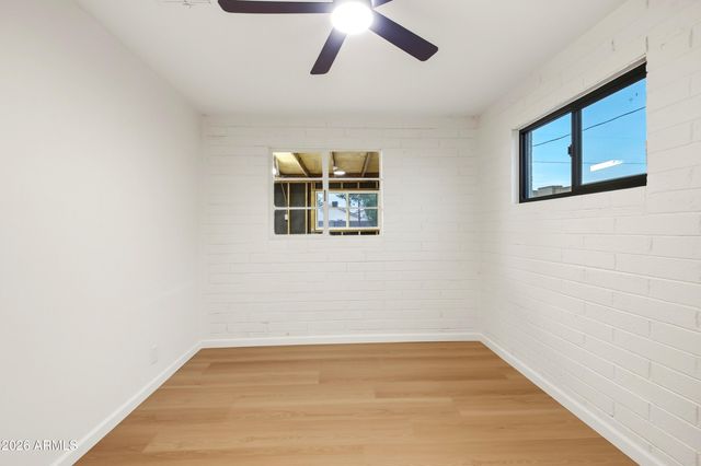 2930 E GRANADA Road, Phoenix, AZ 85008