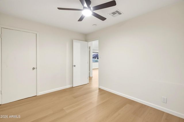 2930 E GRANADA Road, Phoenix, AZ 85008