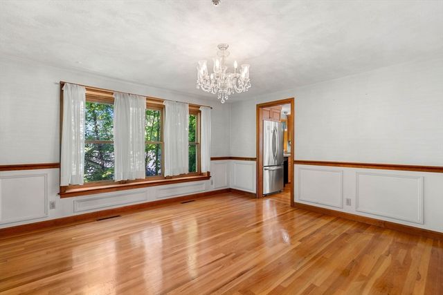17 Kernwood Hts, Beverly, MA 01915