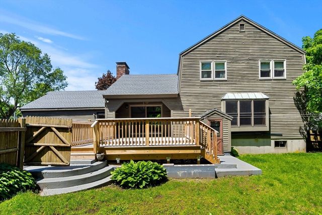 17 Kernwood Hts, Beverly, MA 01915