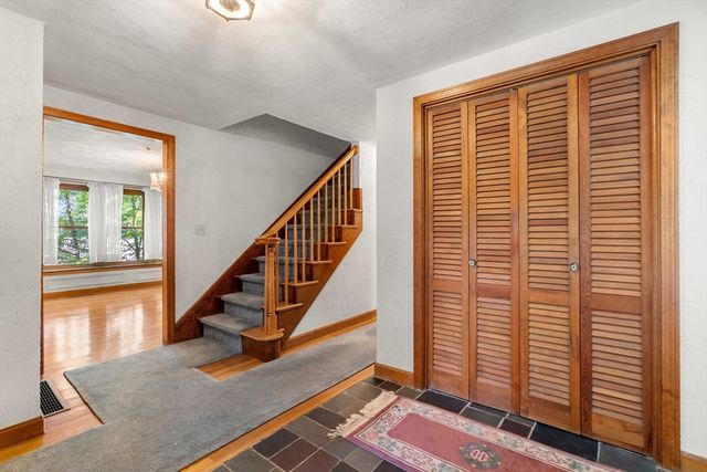 17 Kernwood Hts, Beverly, MA 01915