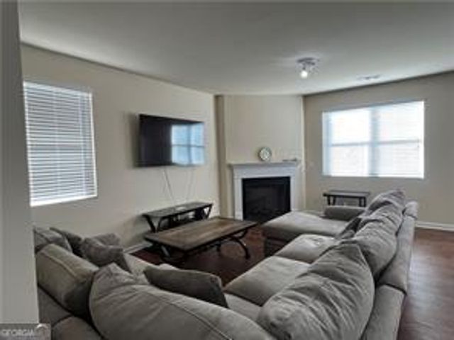 3308 Heatherwood Drive, Gainesville, GA 30507