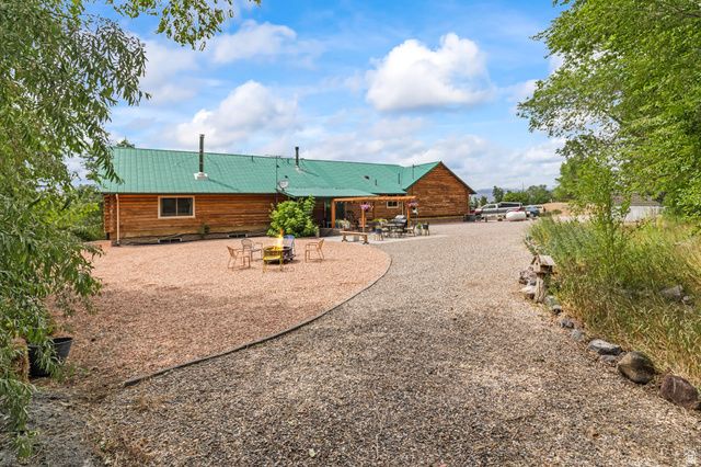 986 E 2290 N, Monroe, UT 84754