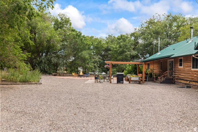 986 E 2290 N, Monroe, UT 84754