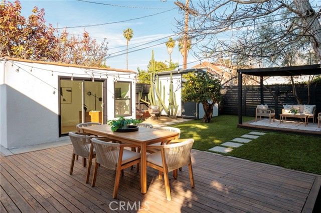 5922 4th, Los Angeles, CA 90043