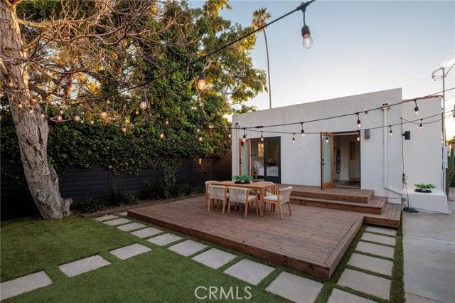 5922 4th, Los Angeles, CA 90043