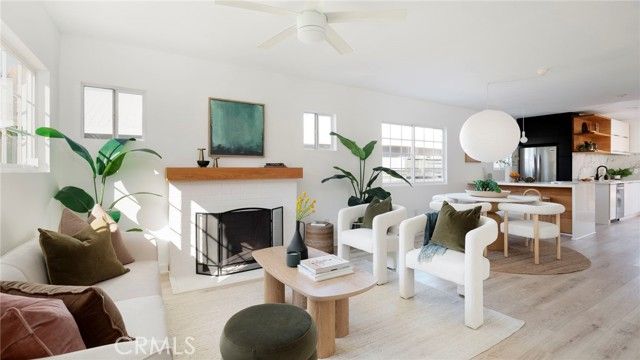 5922 4th, Los Angeles, CA 90043