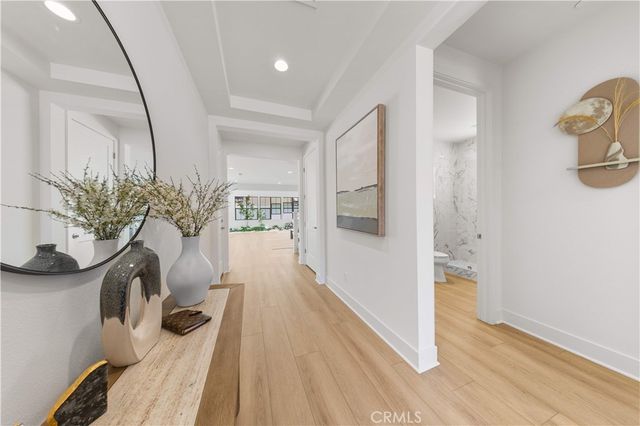 168 Somera, Irvine, CA 92602