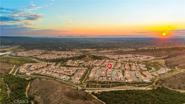 168 Somera, Irvine, CA 92602