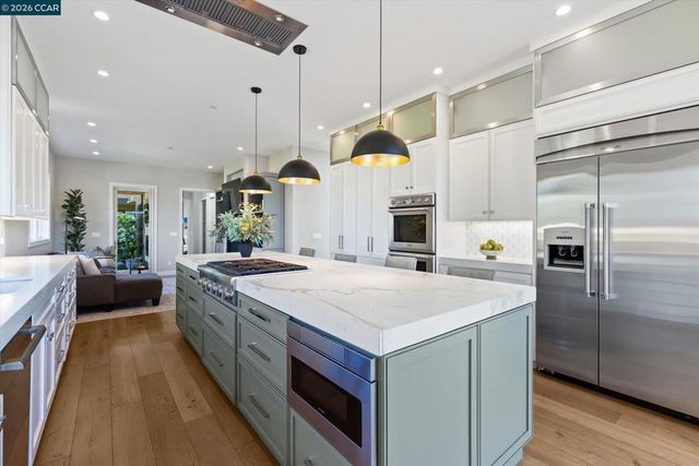 158 Andrea Dr, Walnut Creek, CA 94596