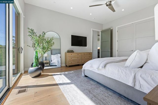 158 Andrea Dr, Walnut Creek, CA 94596