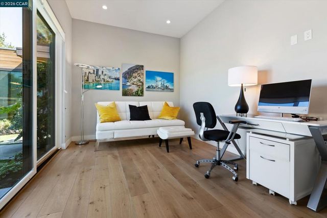 158 Andrea Dr, Walnut Creek, CA 94596