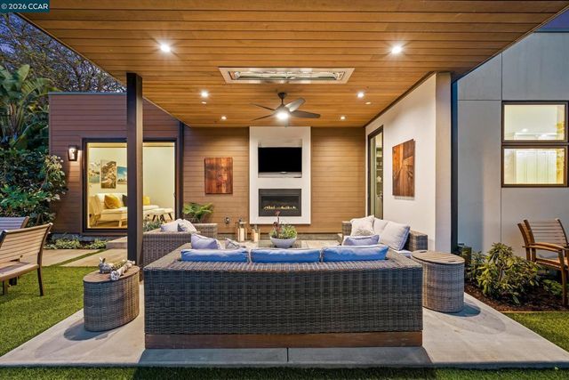 158 Andrea Dr, Walnut Creek, CA 94596