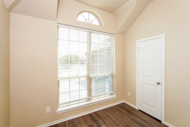 105 Richard Lane, Red Oak, TX 75154