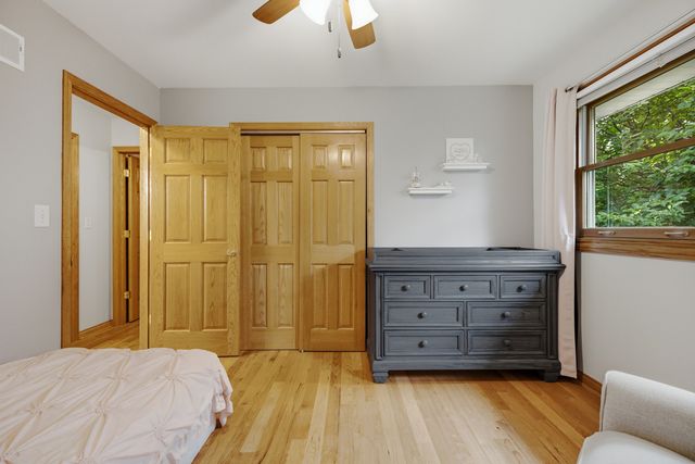 27W440 Central Avenue, Warrenville, IL 60555